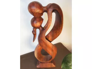 Piękna RZEŹBA Miłosny Pocałunek 20cm Super Prezent